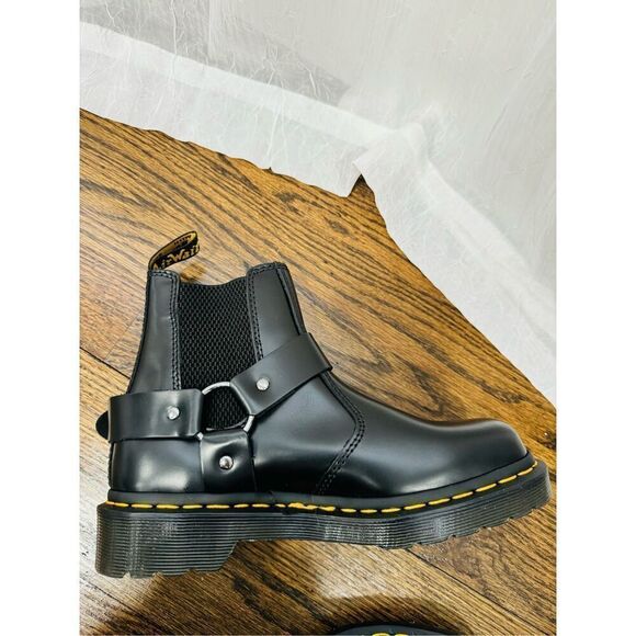 Dr Martens NWOT Wincox Smooth Leather Buckle Boots - Picture 11 of 13